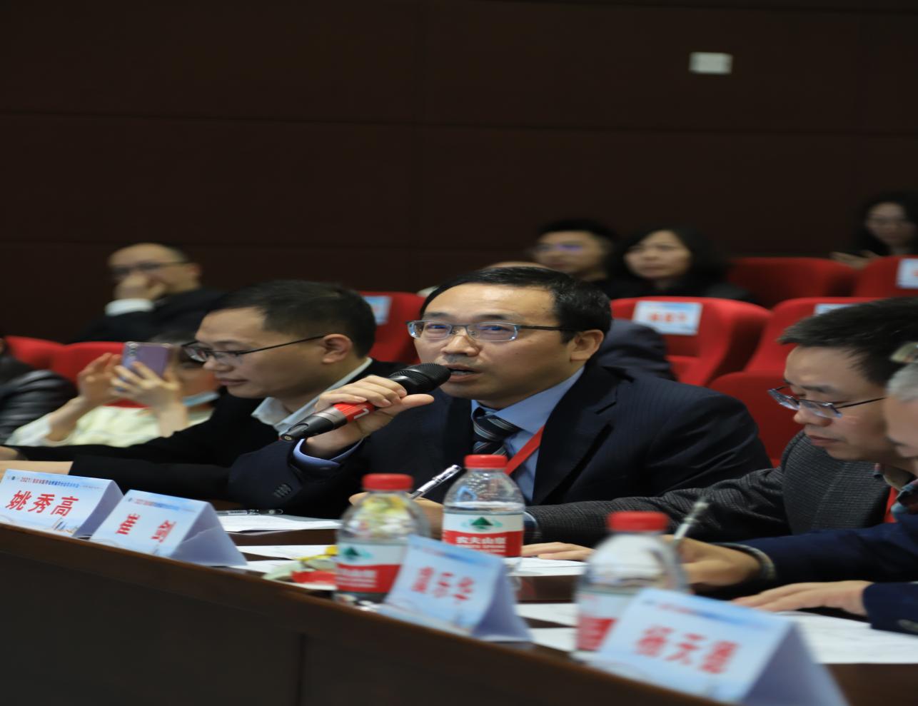 说明: fd74557087105643aff9d5e19bd151a